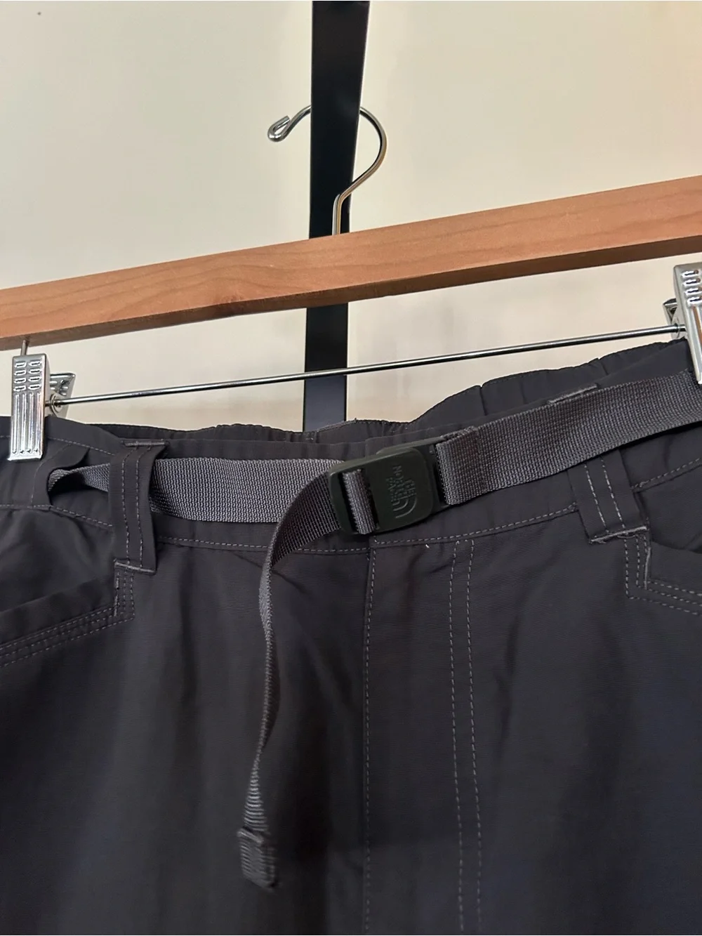 The North Face Men's Paramount Peak II Convertible Pants Zip Off Leg Cargo Large